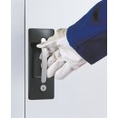 Muldengriff Ergo-Lock 4.0 gleichschließend bei Bestellung mehrerer C + P Sportgeräteschränke mit Flügeltüren, für jeden Schrank